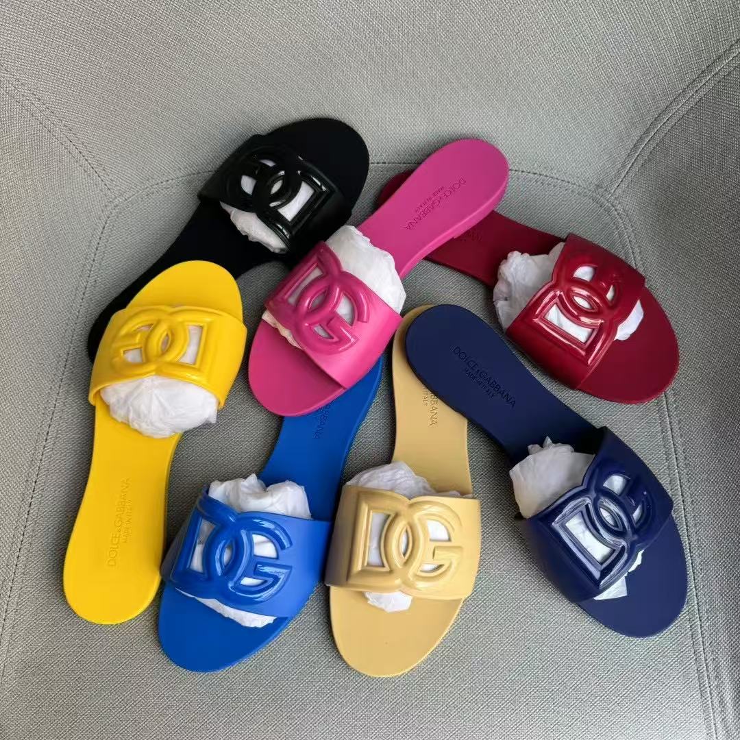 D&G Slides ( PREORDER )