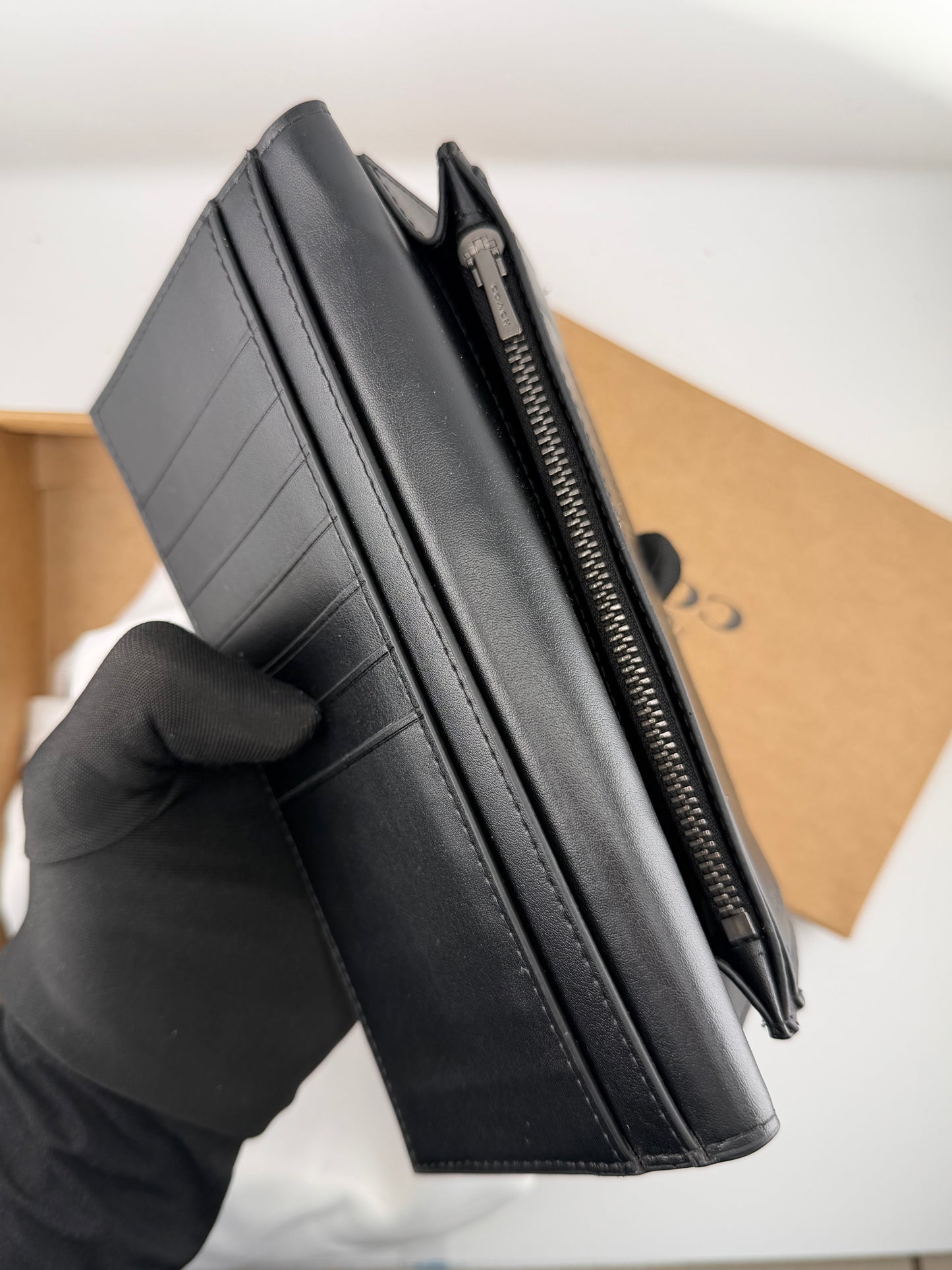 C long wallet