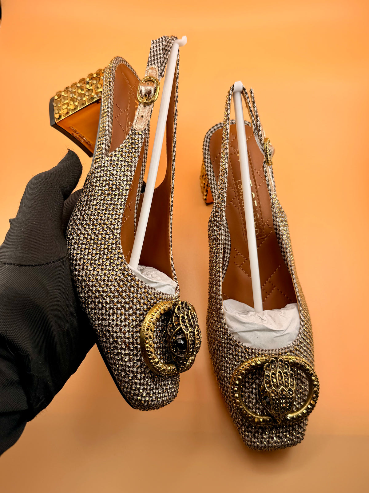 K famous brand pumps/heel