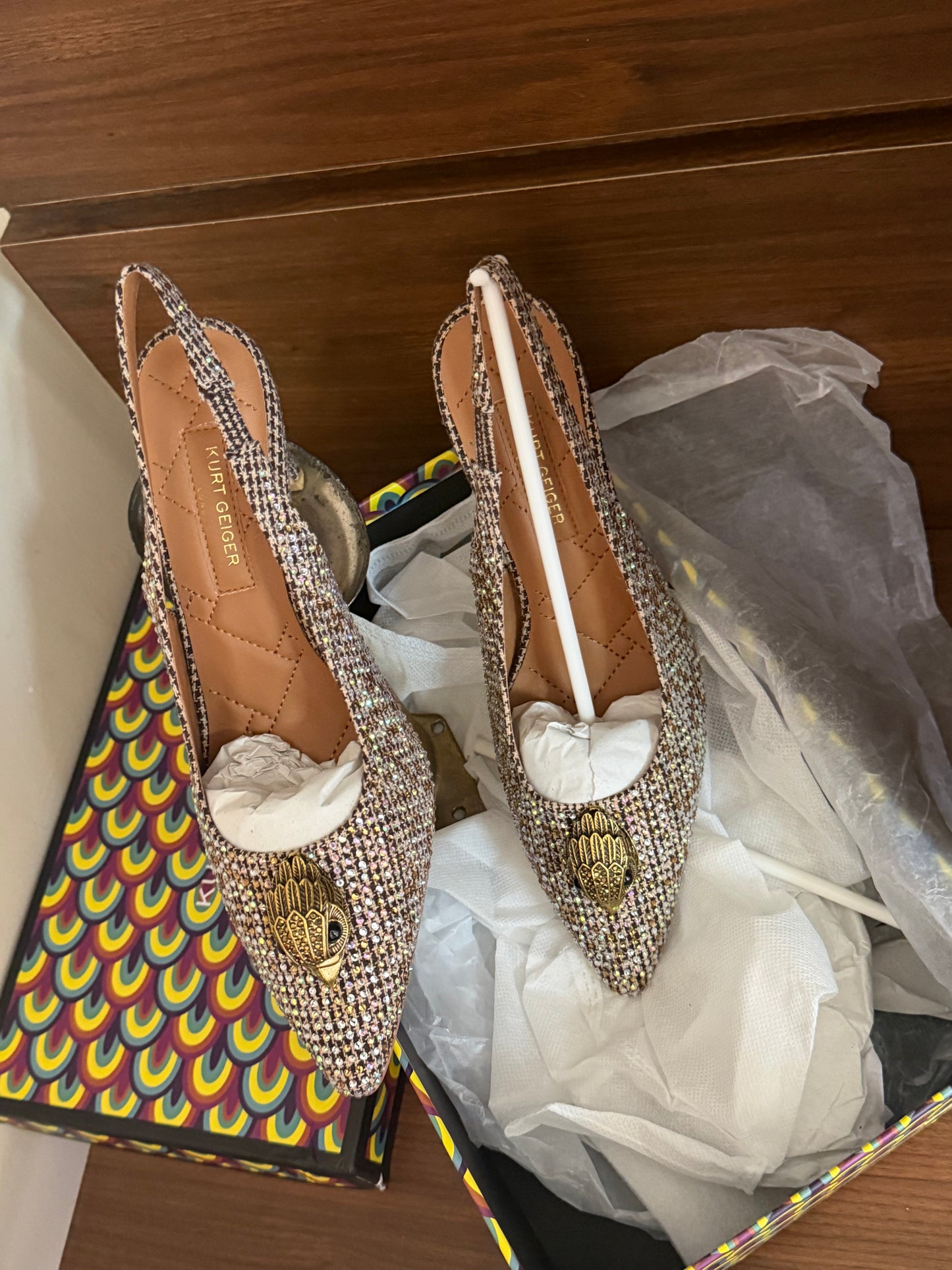 K famous brand heel