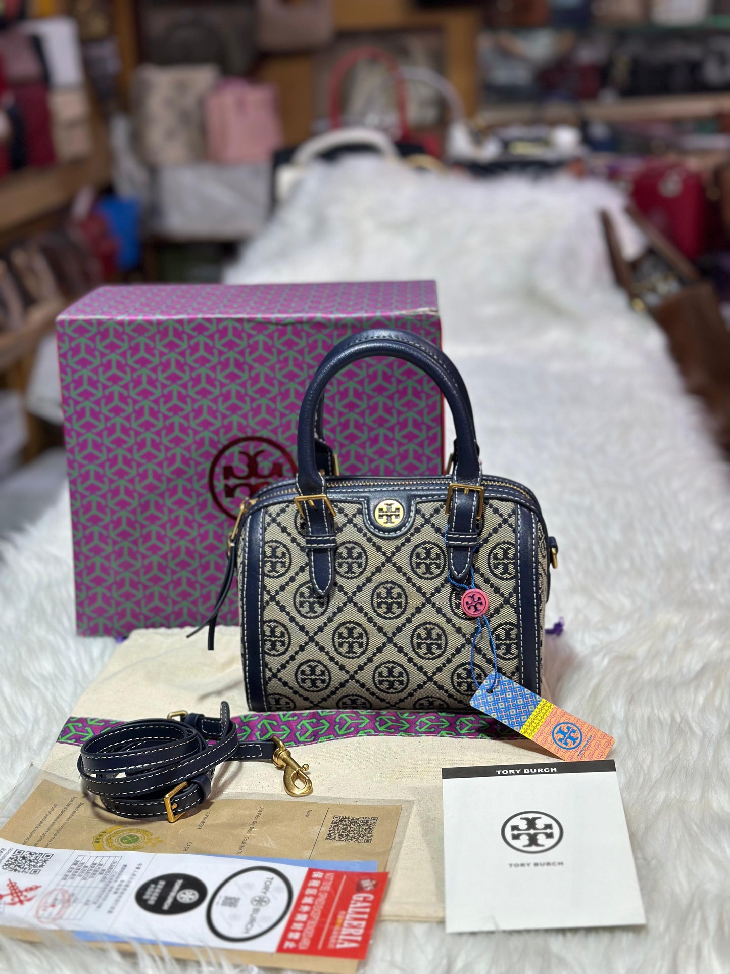 TB famous brand bag