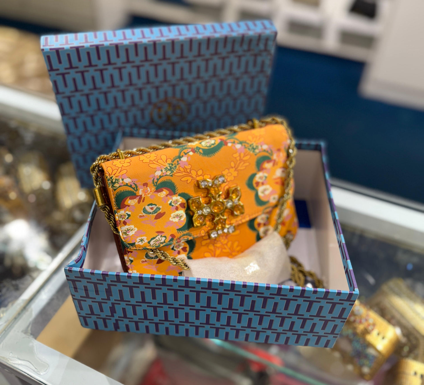 TB bag famous brand ( 4 colors )