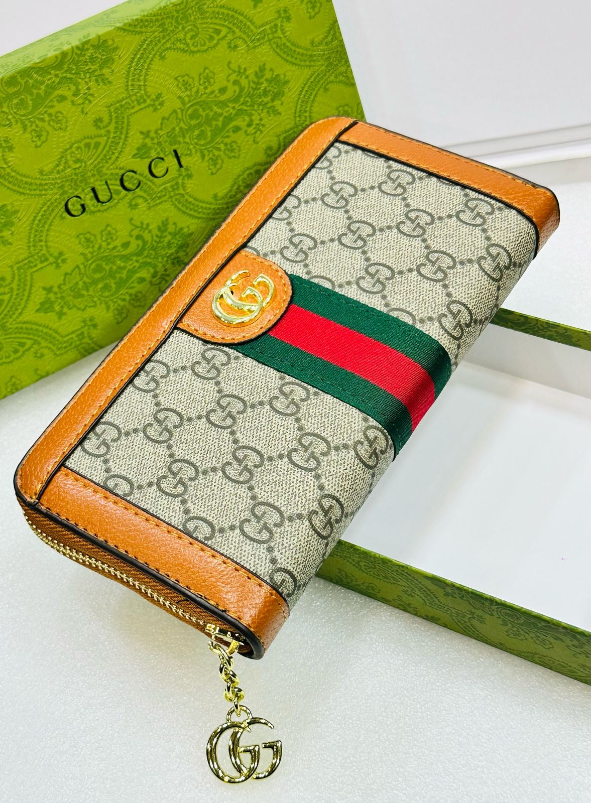 Gucci long wallet with logo