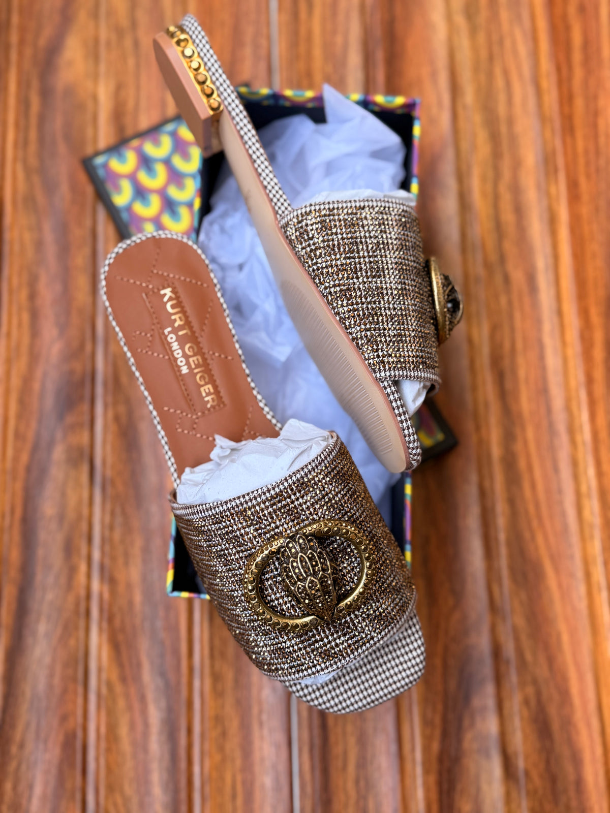 K famous brand slipper