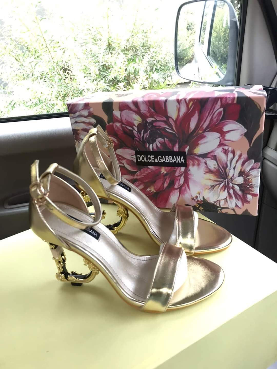 Dolce & Gabbana Golden Heels