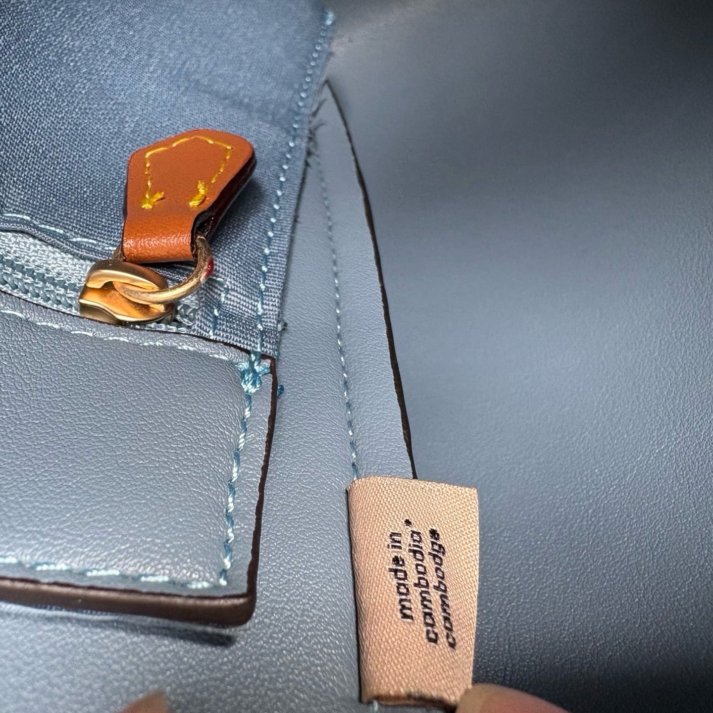 Coach tote bag ( Pre order )