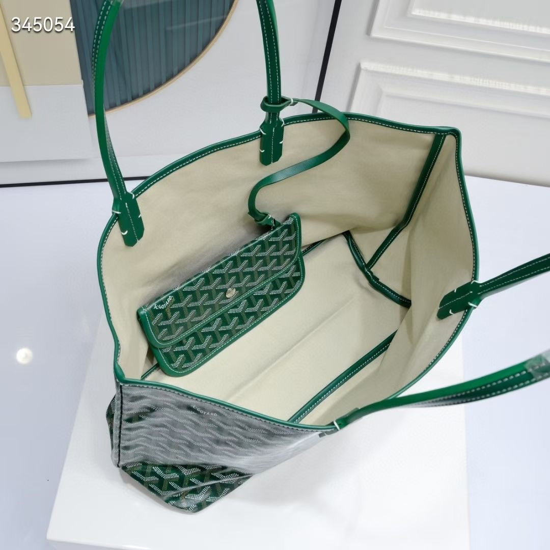 G brand bag famous brand ( Pre order )