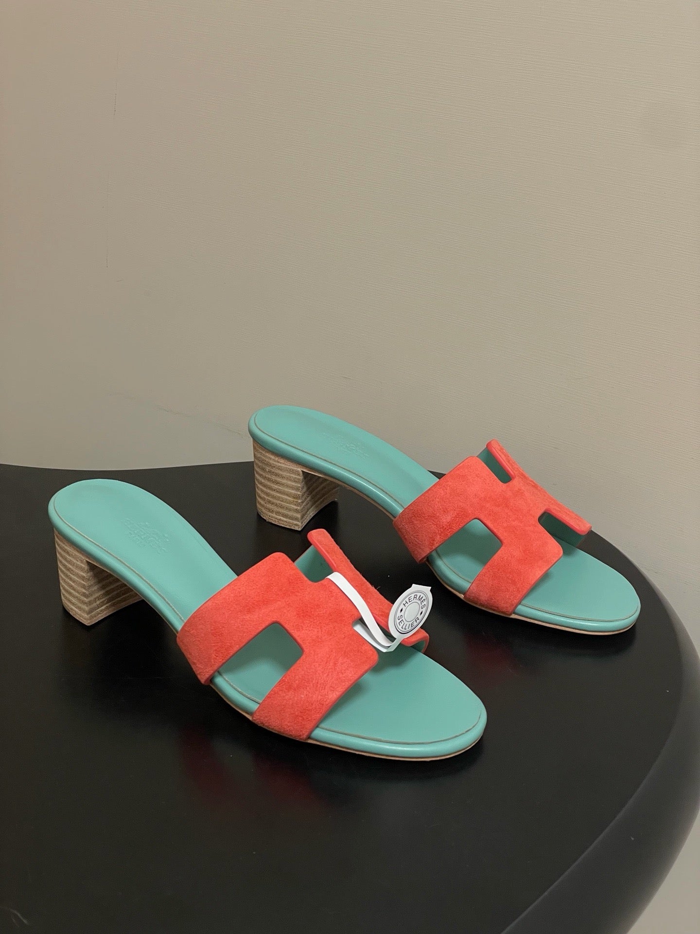 H oran famous brand slipper