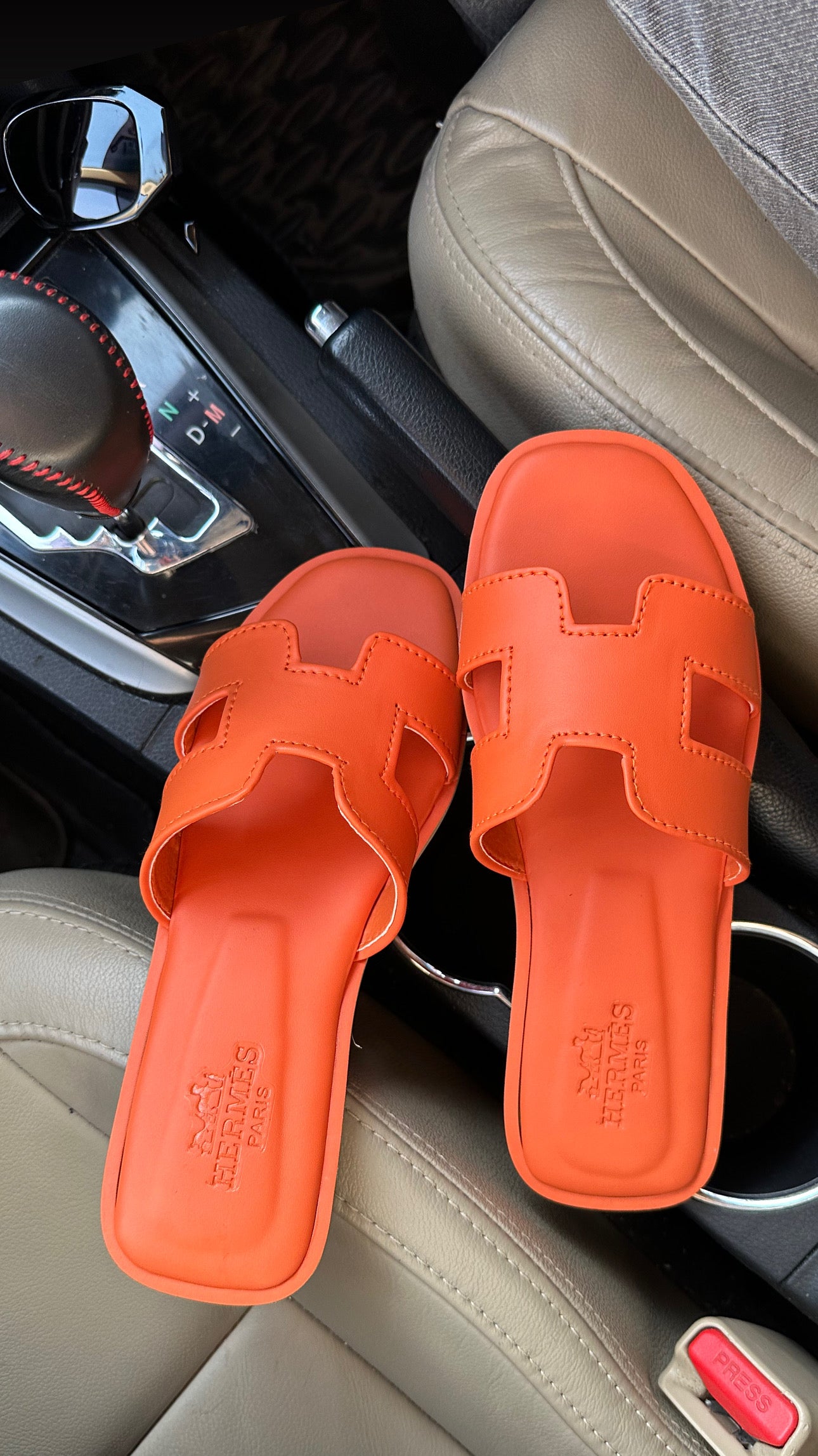 hermes slipper orange