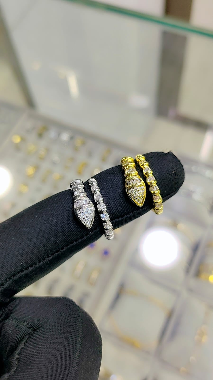 B famous brand ring ( 2 colors )
