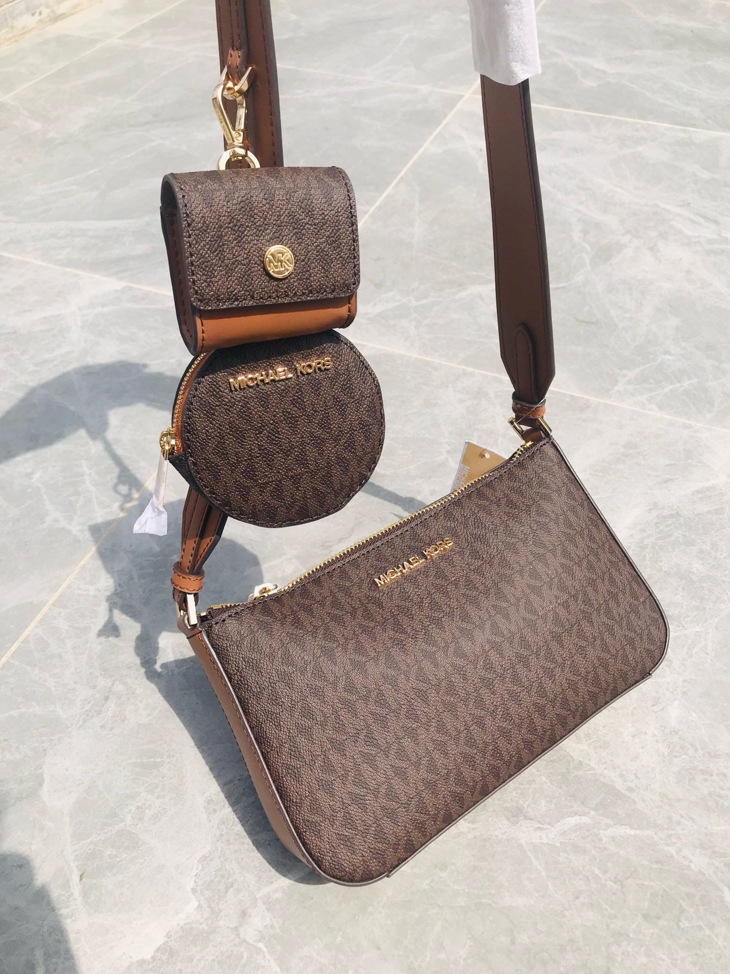 MK three-in-one bag ( Pre order )