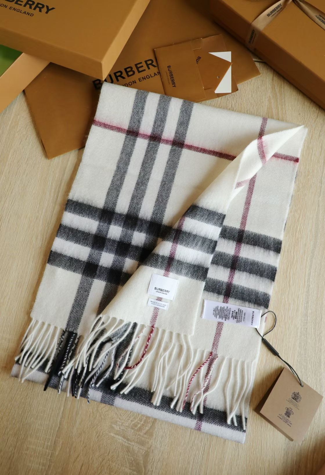 Burberry scarf/muffler