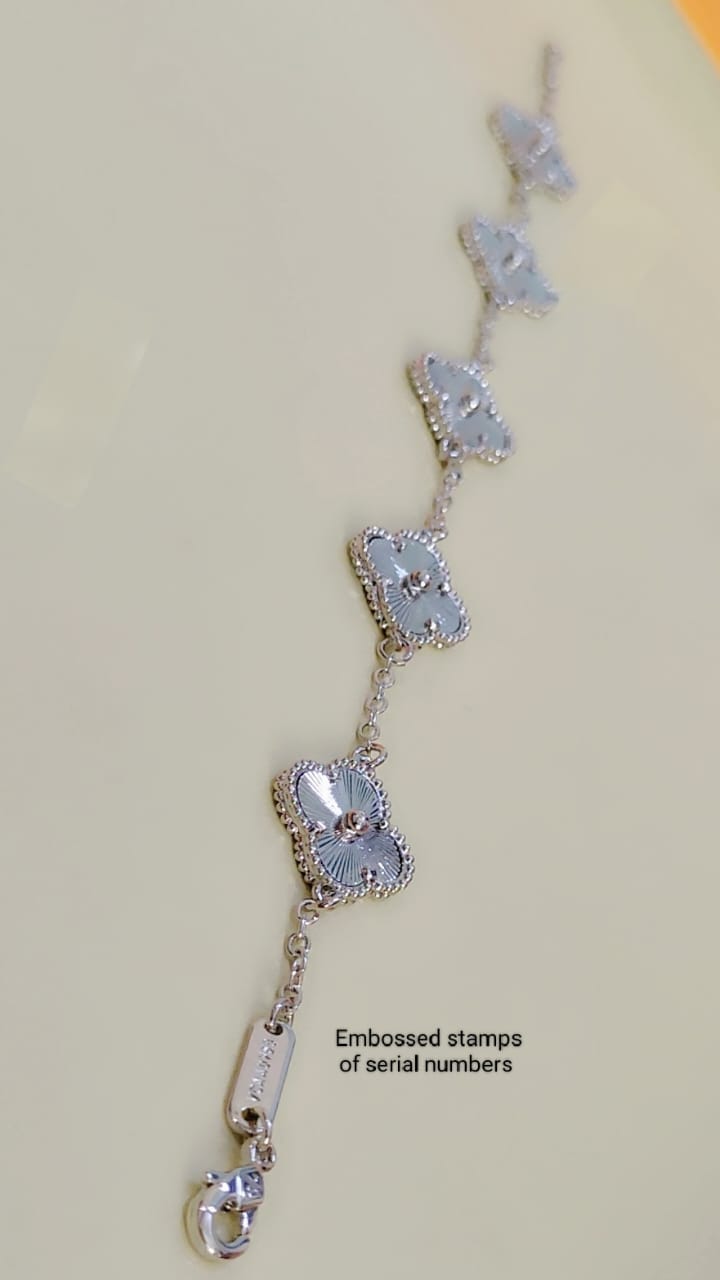 VC necklace bracelet & earrings