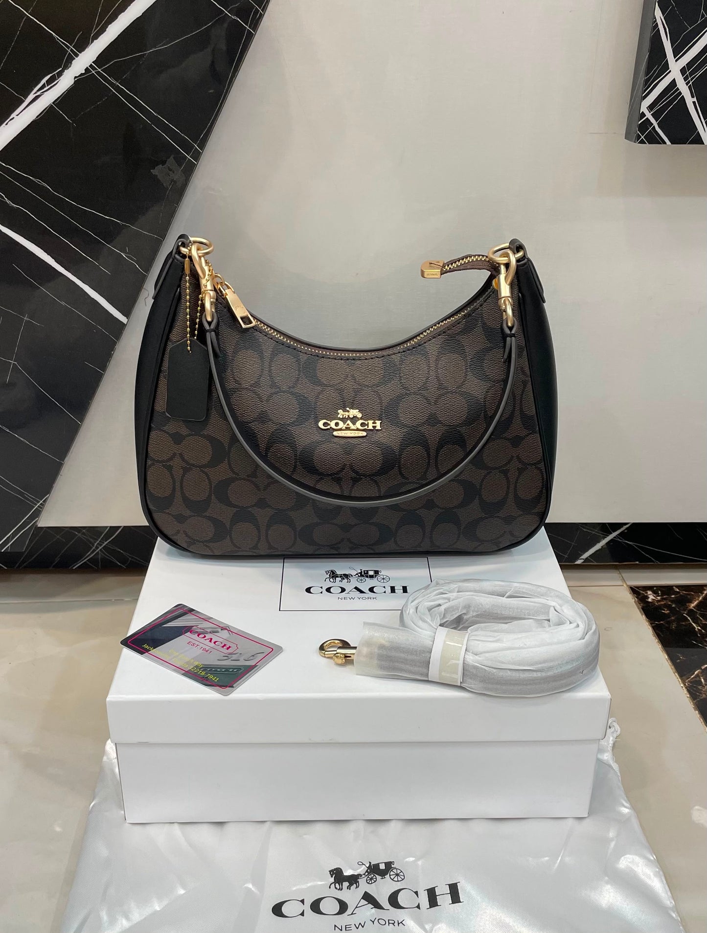 C famous brand bag ( 4 colors )
