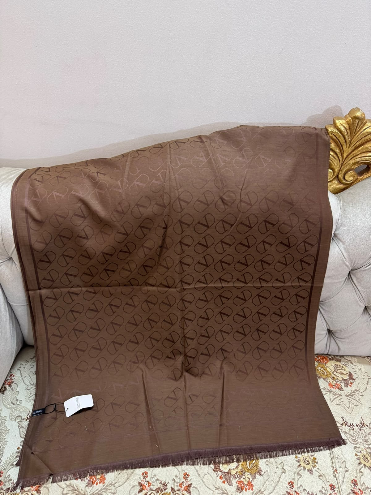 V famous brand Scarf/Stole/shawl ( 10 colors )