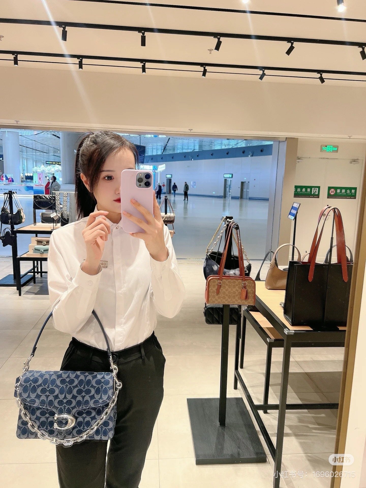 Coach new denim tabby original ( Pre order ) 2 sizes