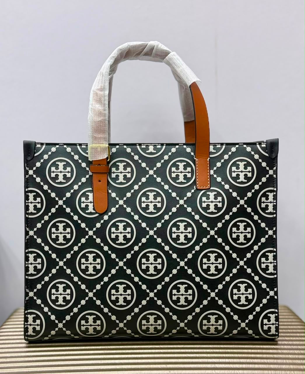 famous brand bag ( 3 colors )