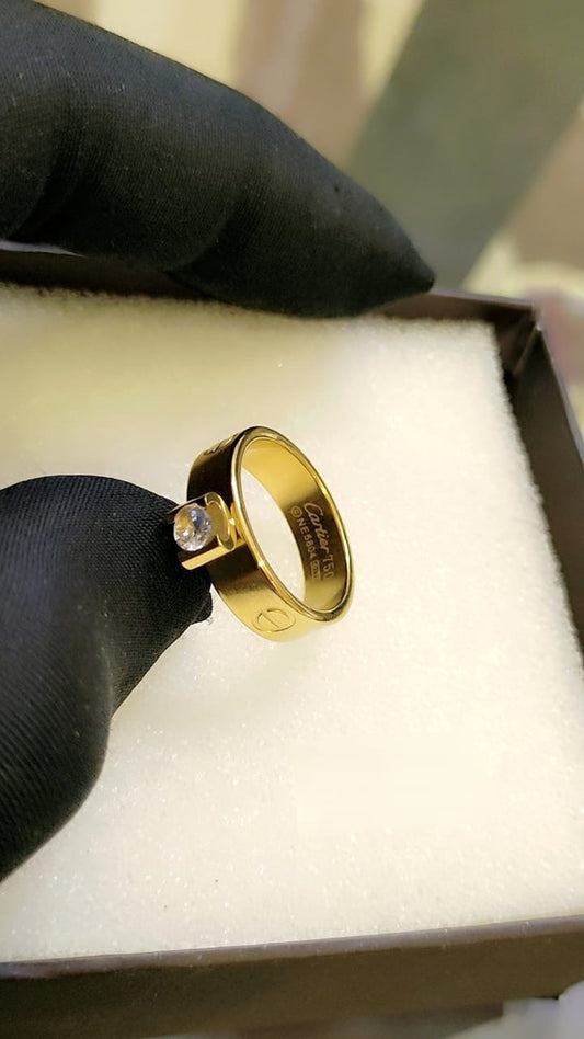 C famous brand ring