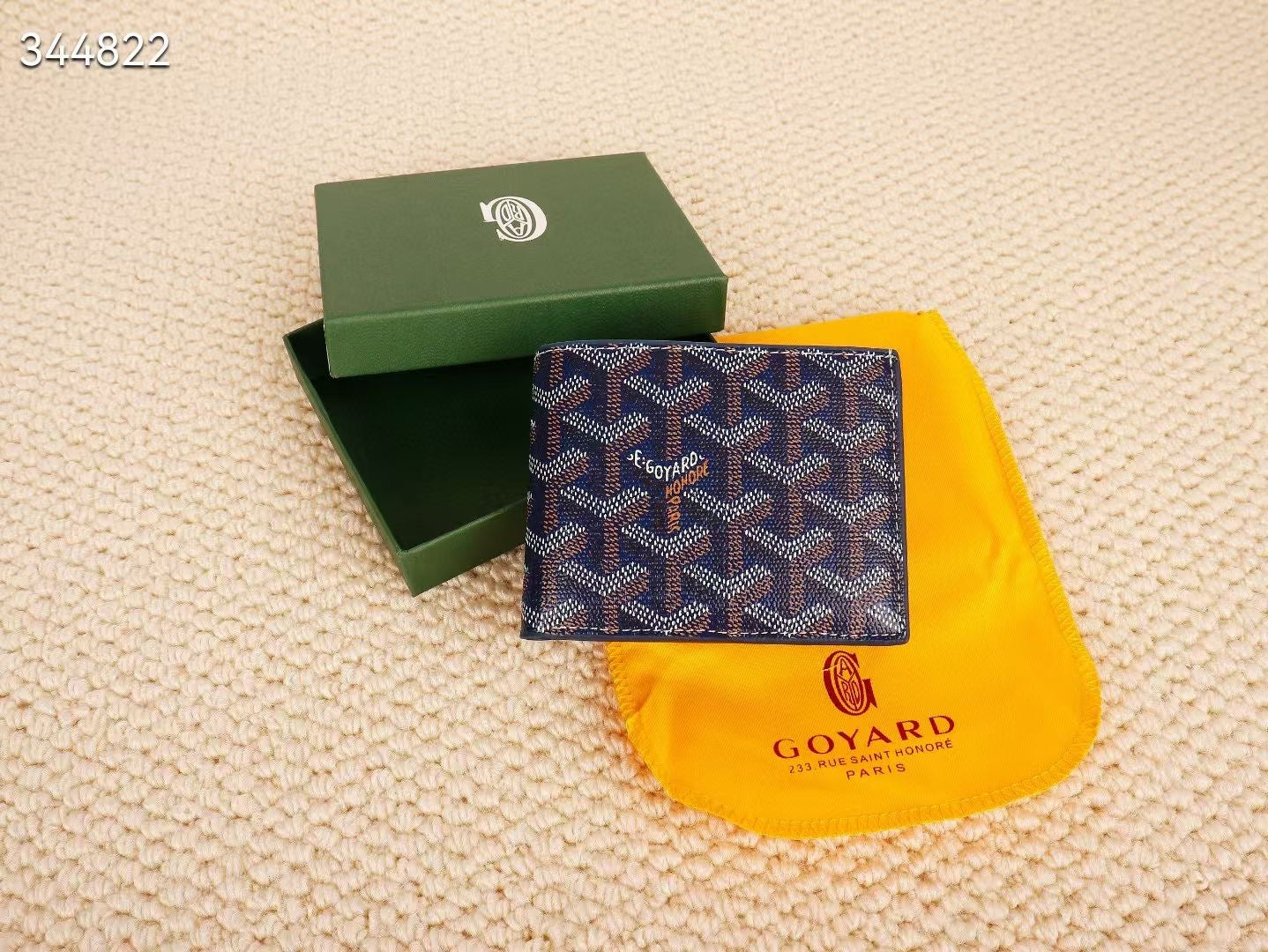 Wallet famous brand G