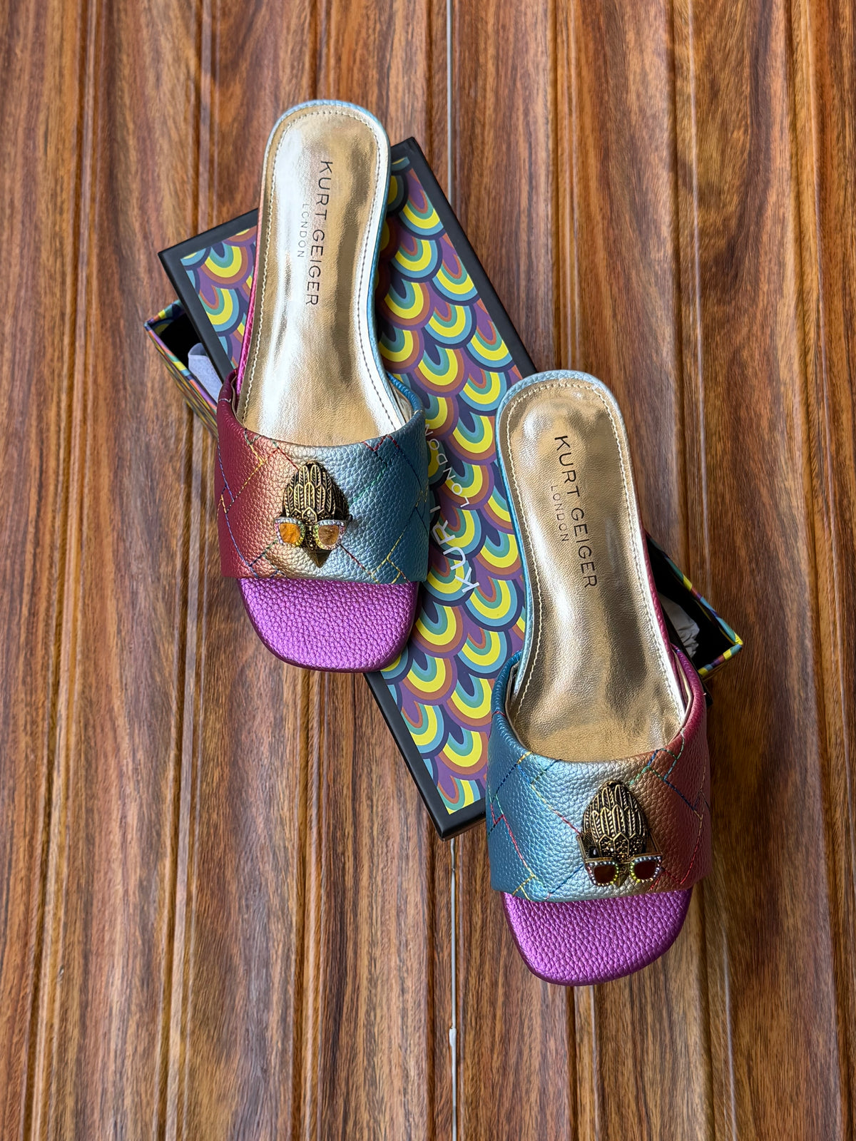 K u r t famous brand slipper