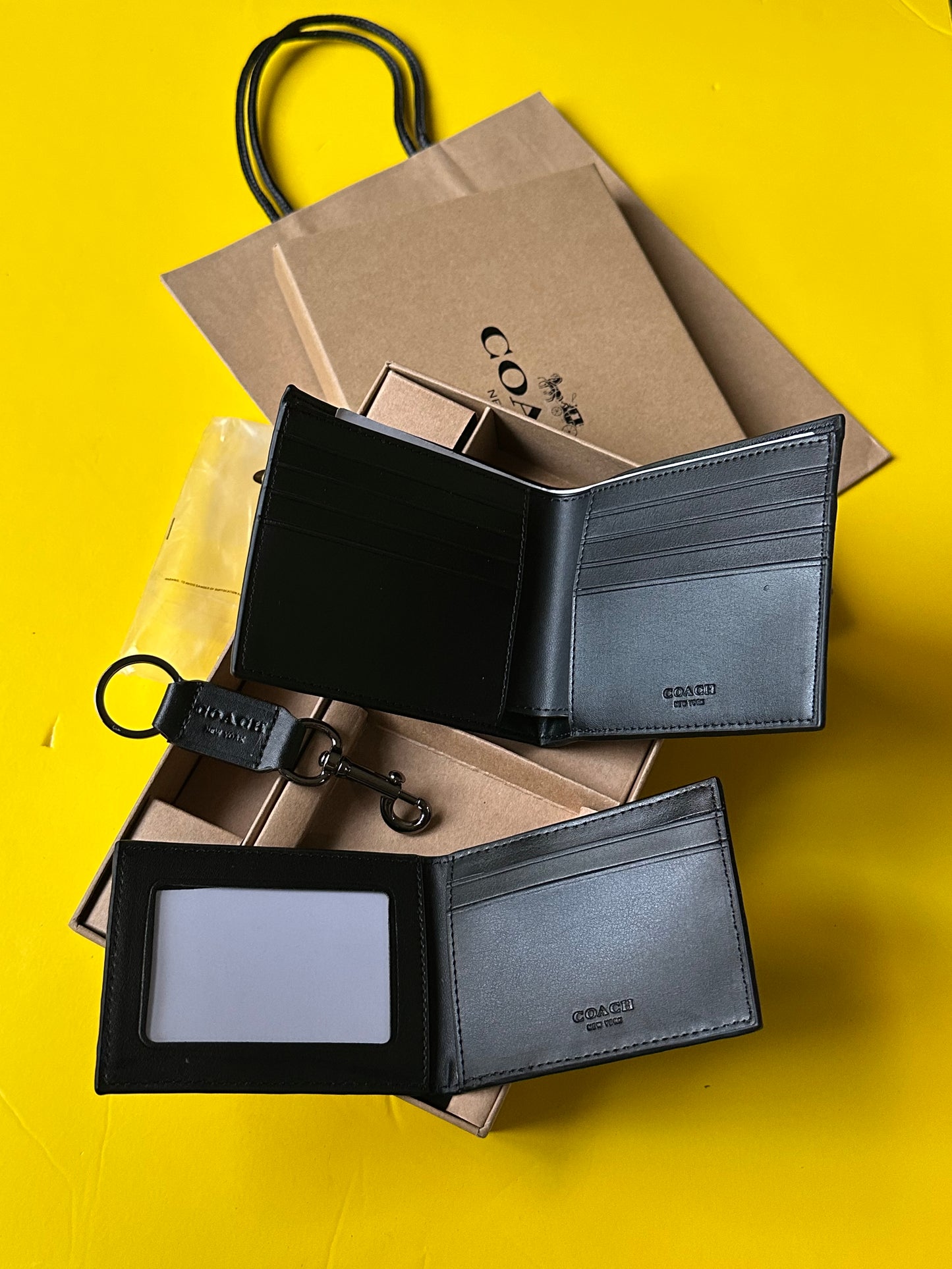 Coach wallet cardholder & keychain