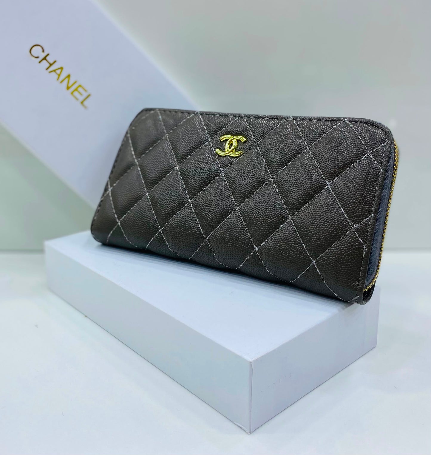 C brand wallet ( 4 colors )