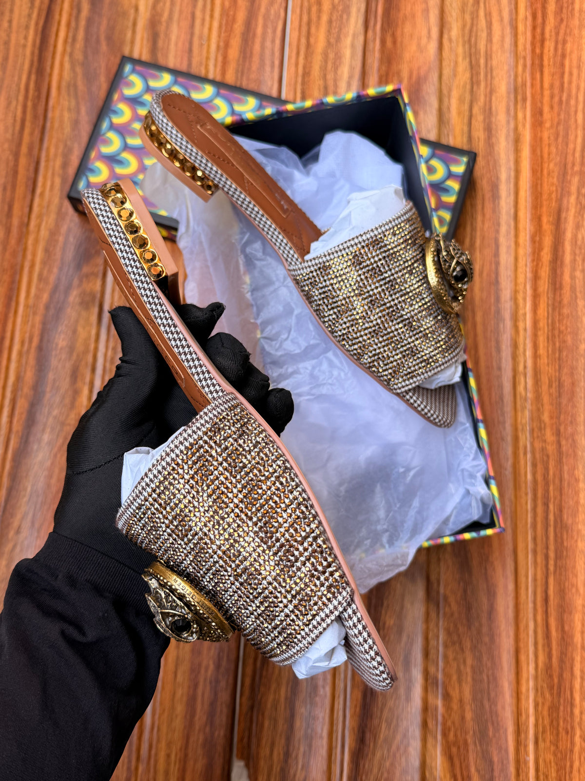 K famous brand slipper