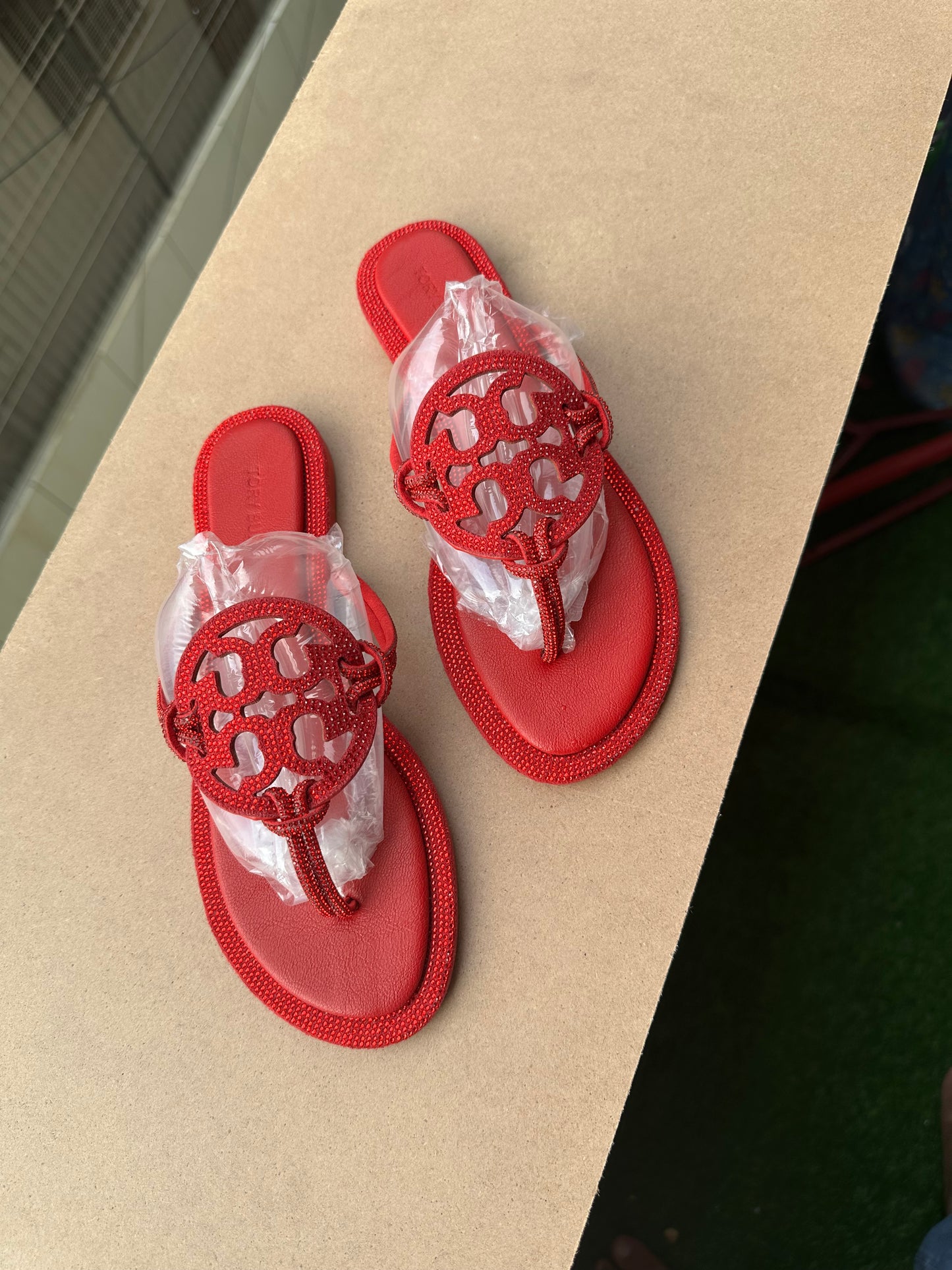 TB Famous brand slipper