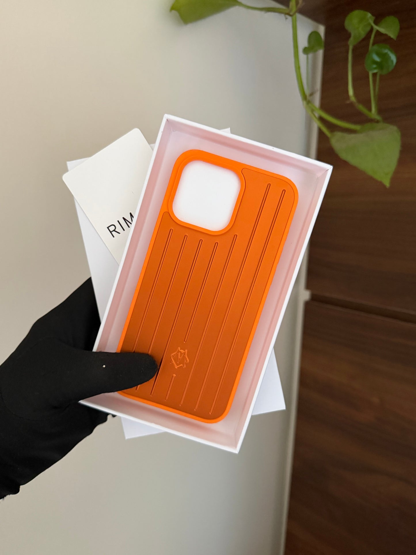 Rimowa iphone 17/16/15/14 back cover orange