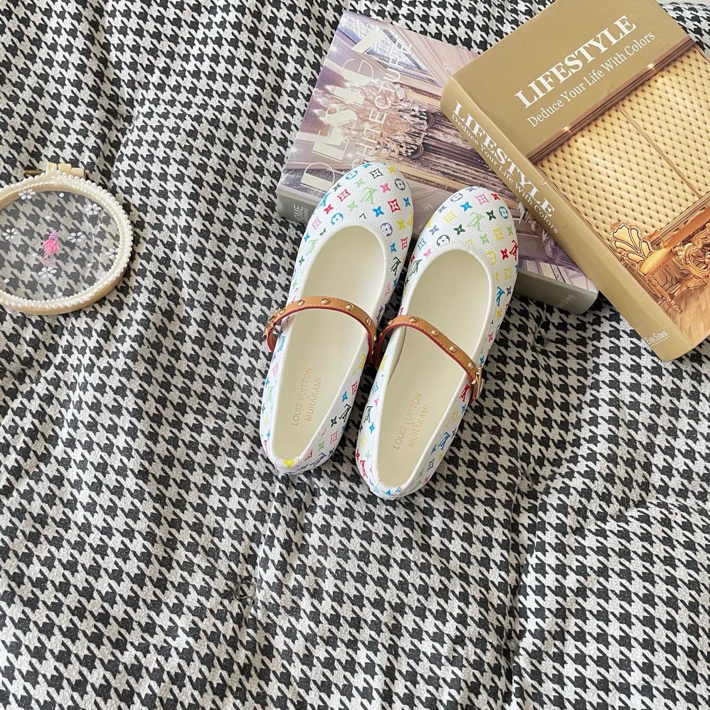 LV shoes ( Pre order )