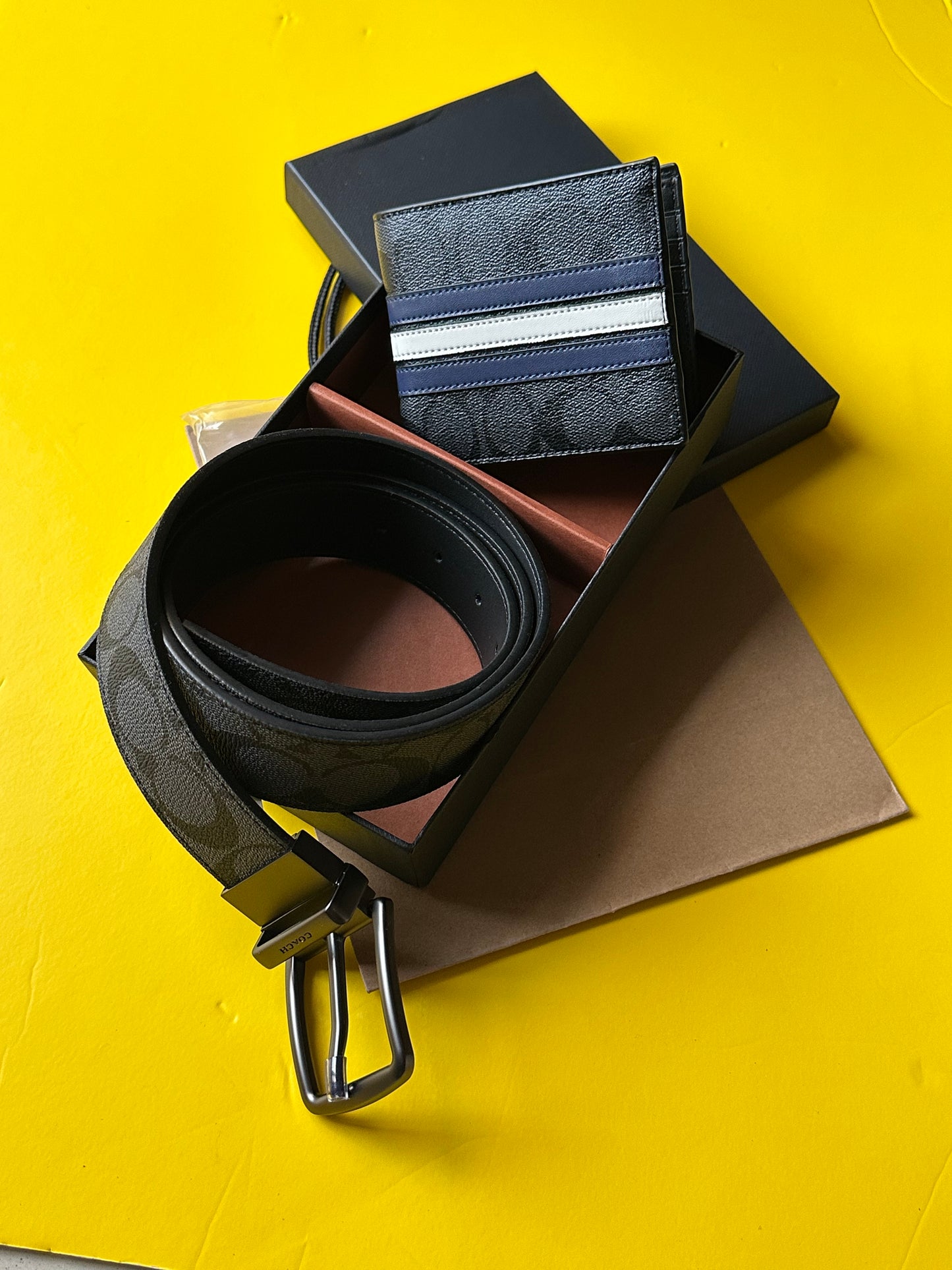Coach wallet + belt