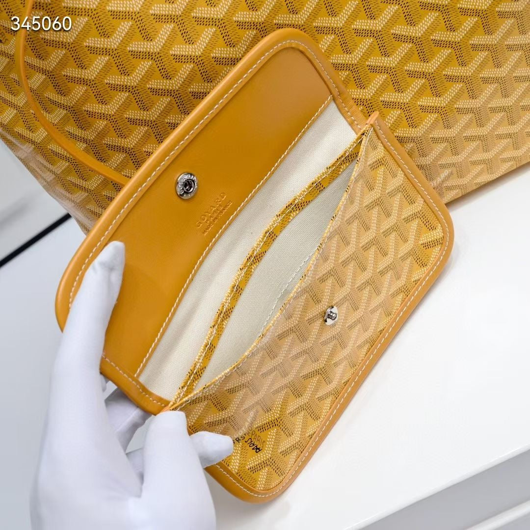 G brand bag famous brand (Pre order)