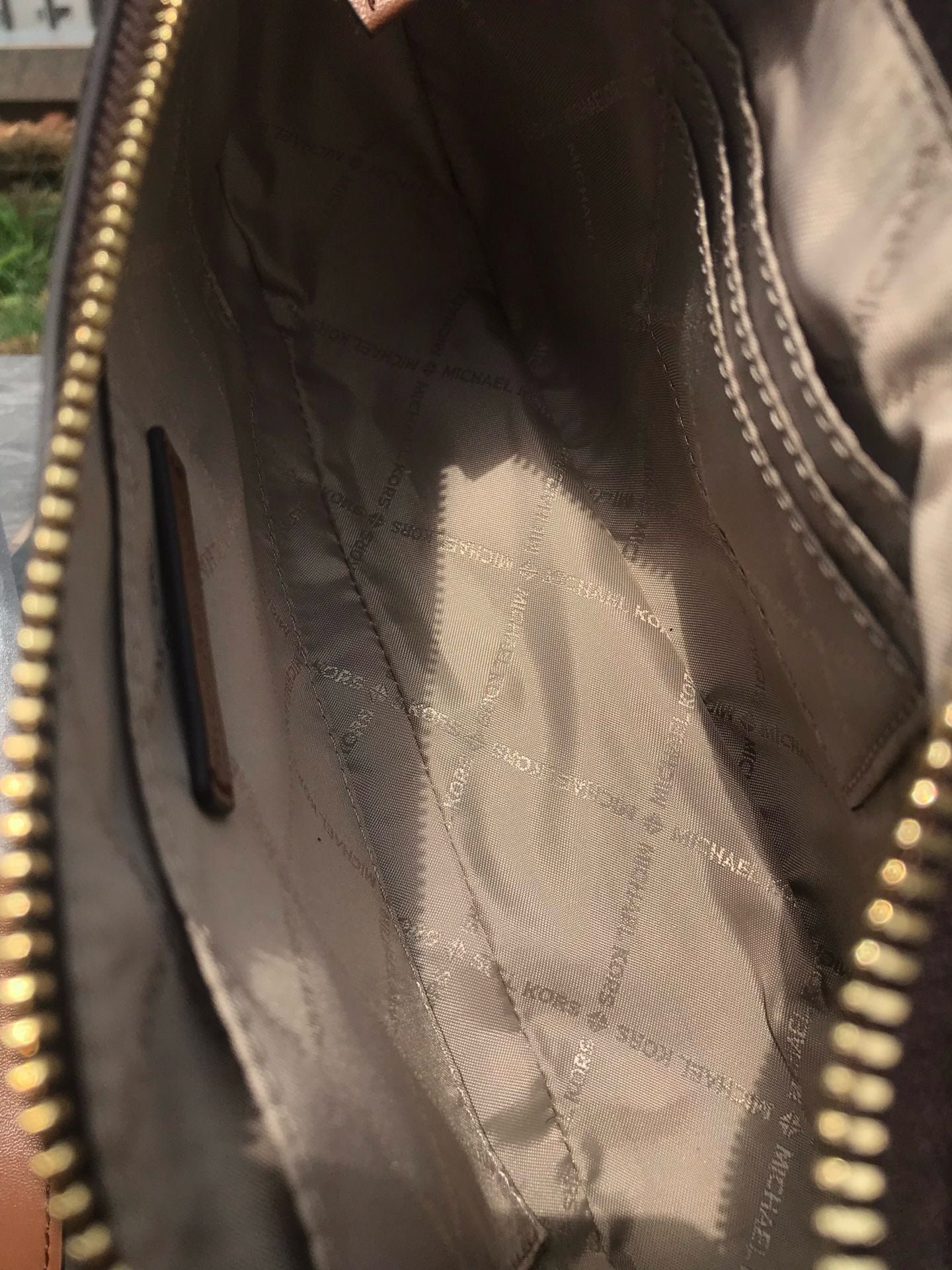 MK three-in-one bag  ( Pre order )