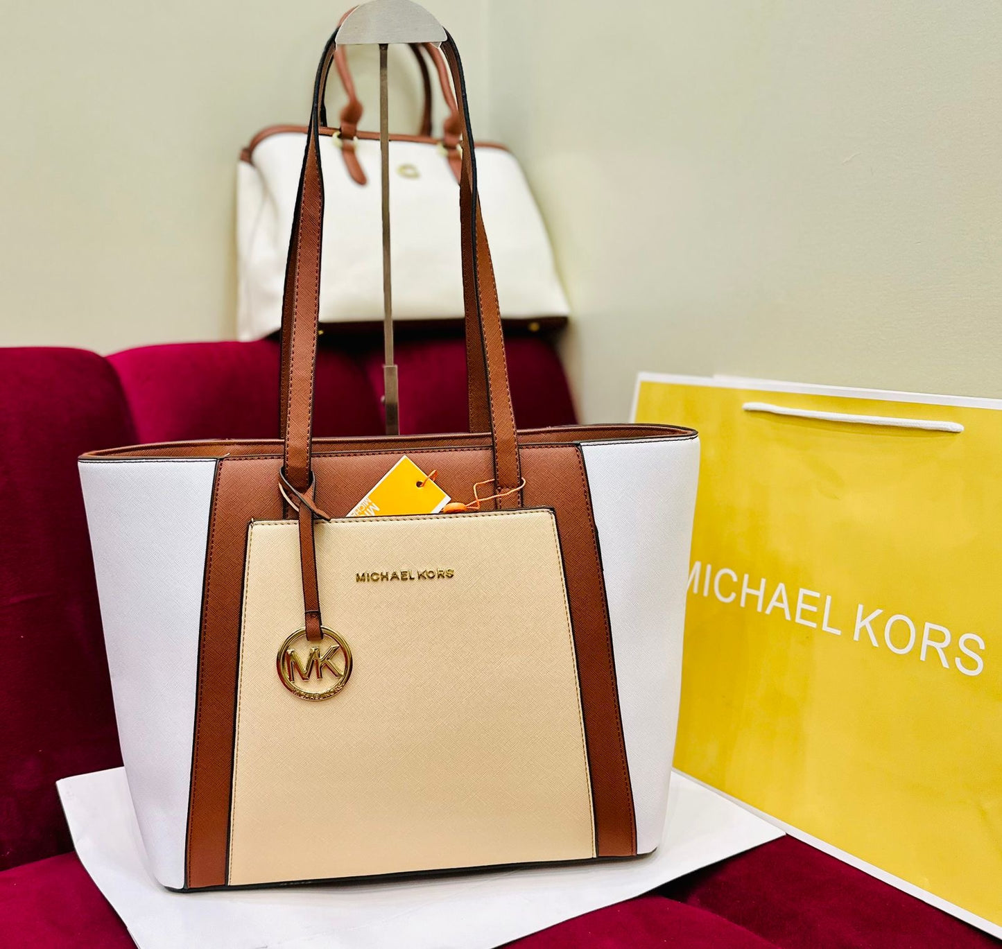 MK famous brand bag ( 4 colors)