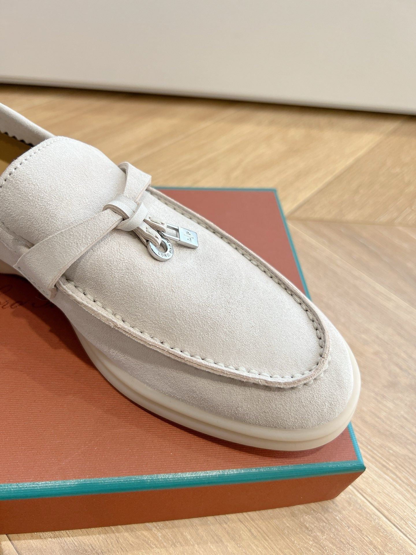 Loro Piana new edition