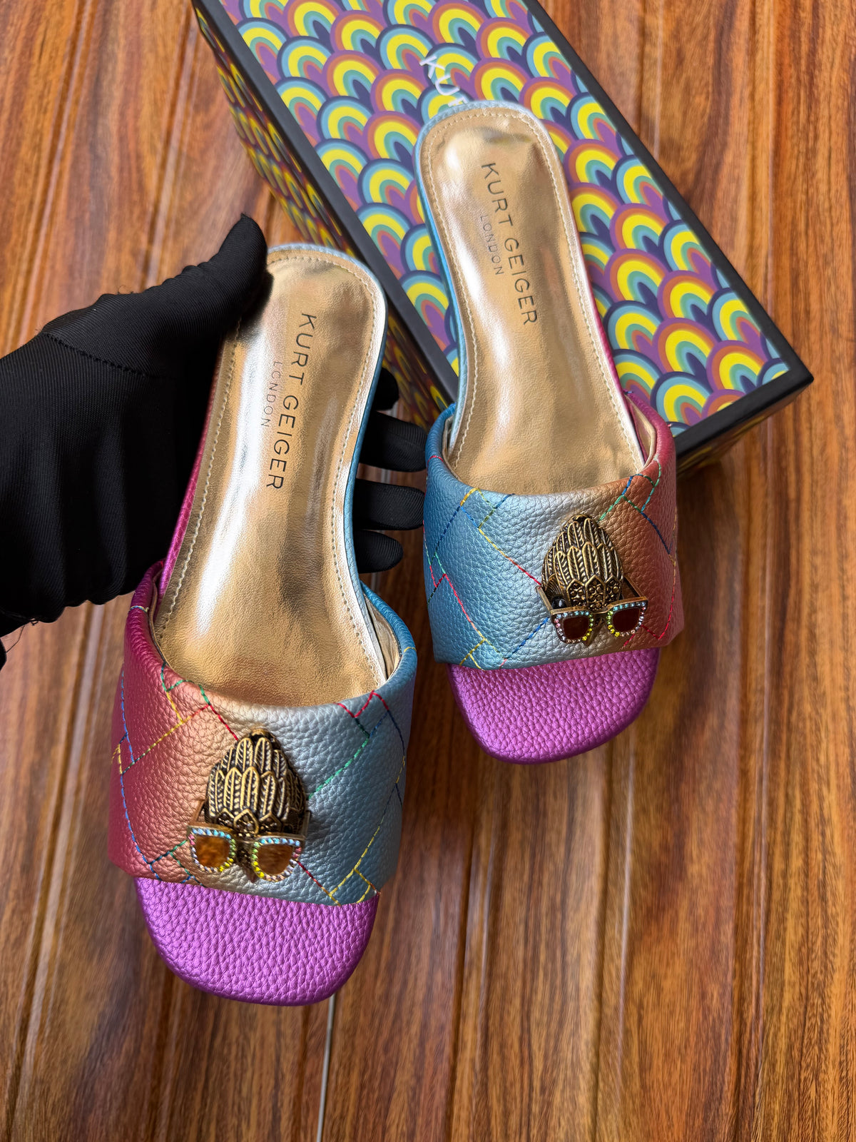 K u r t famous brand slipper