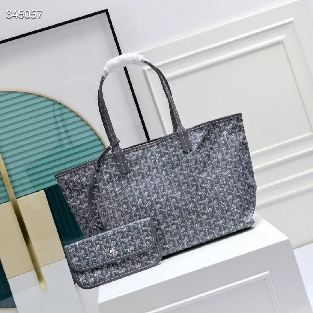 G brand bag famous brand ( Pre order )