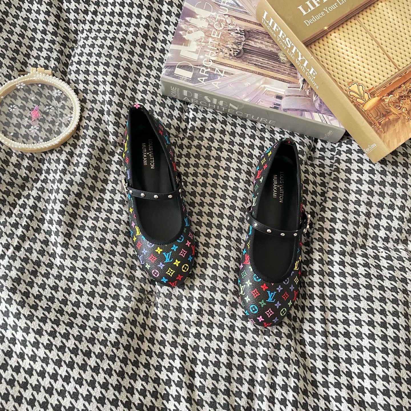 lLV shoes ( Pre order )