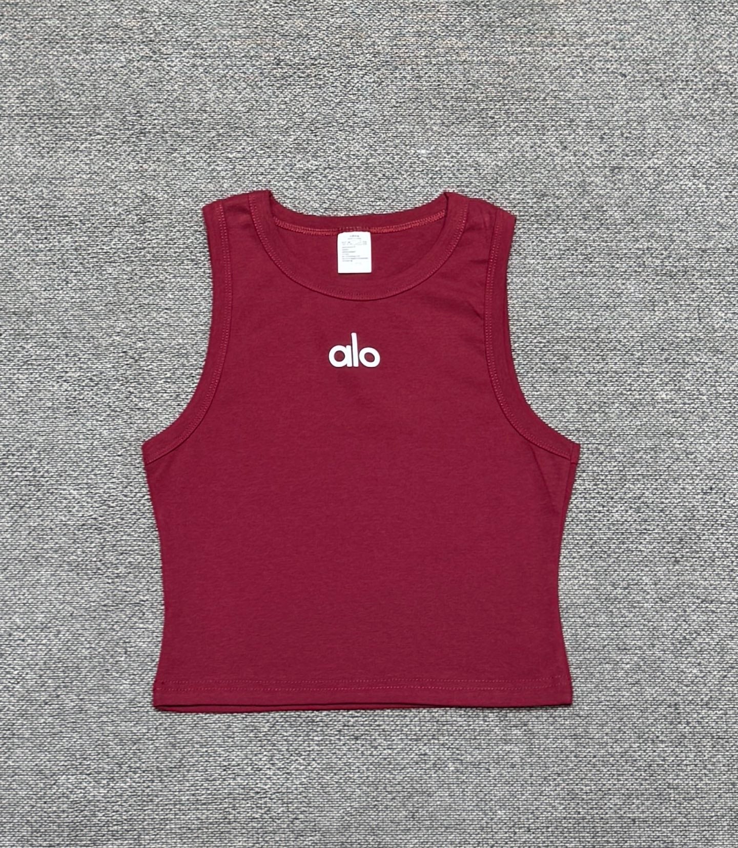 A L O famous brand tank tops ( 9 colors )