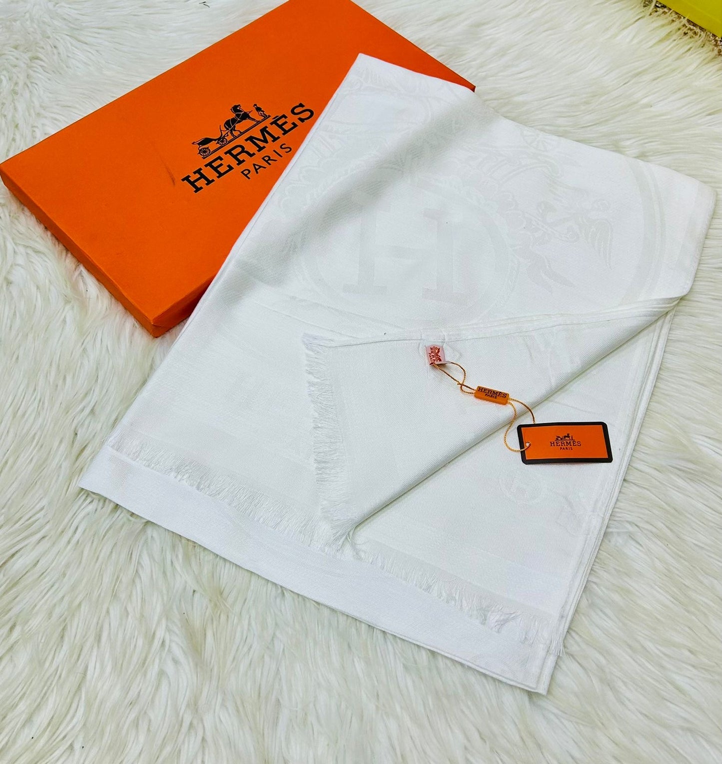 Hermes scarves/stole