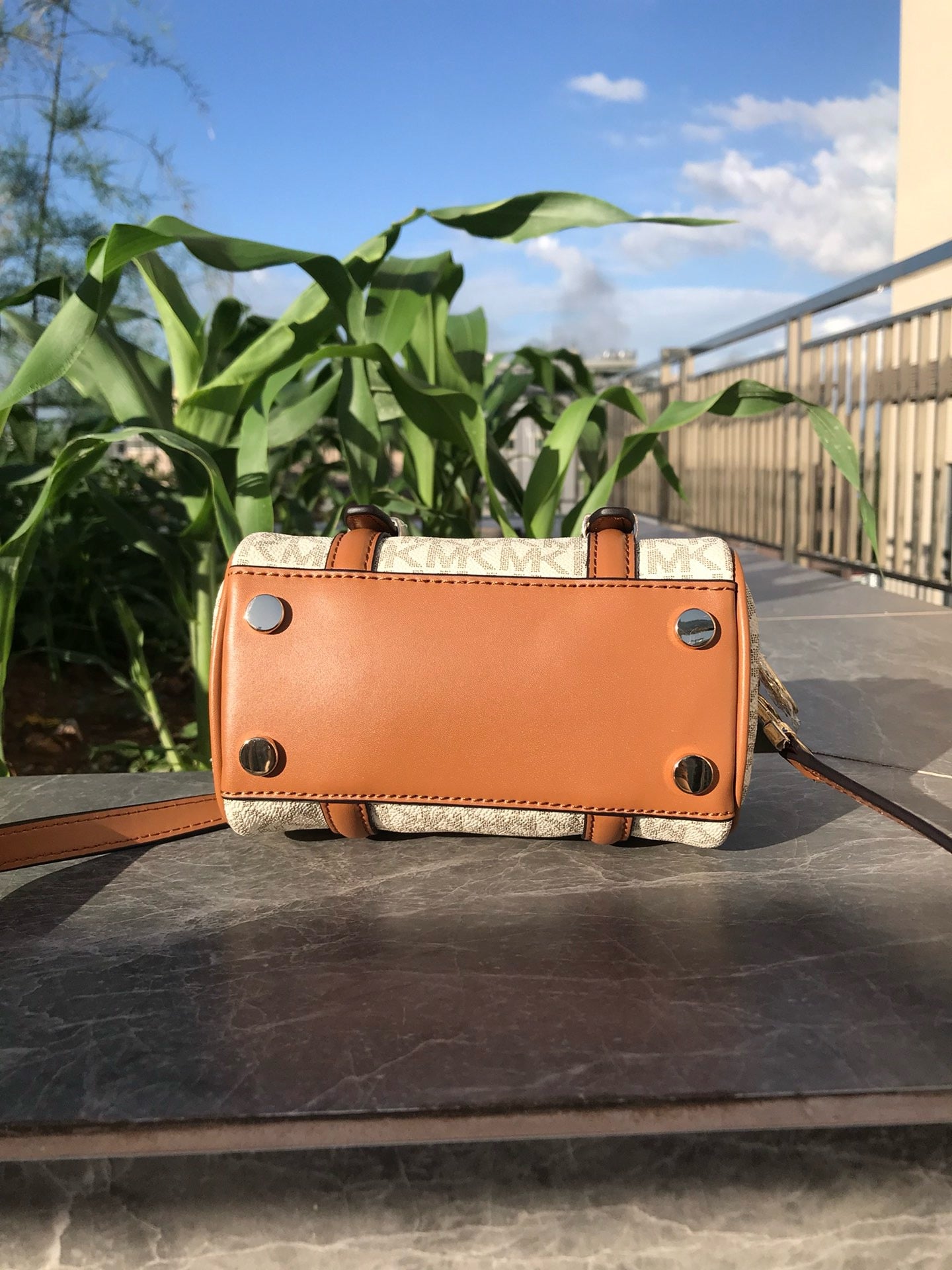 Mini handbag crossbody  ( Pre order )