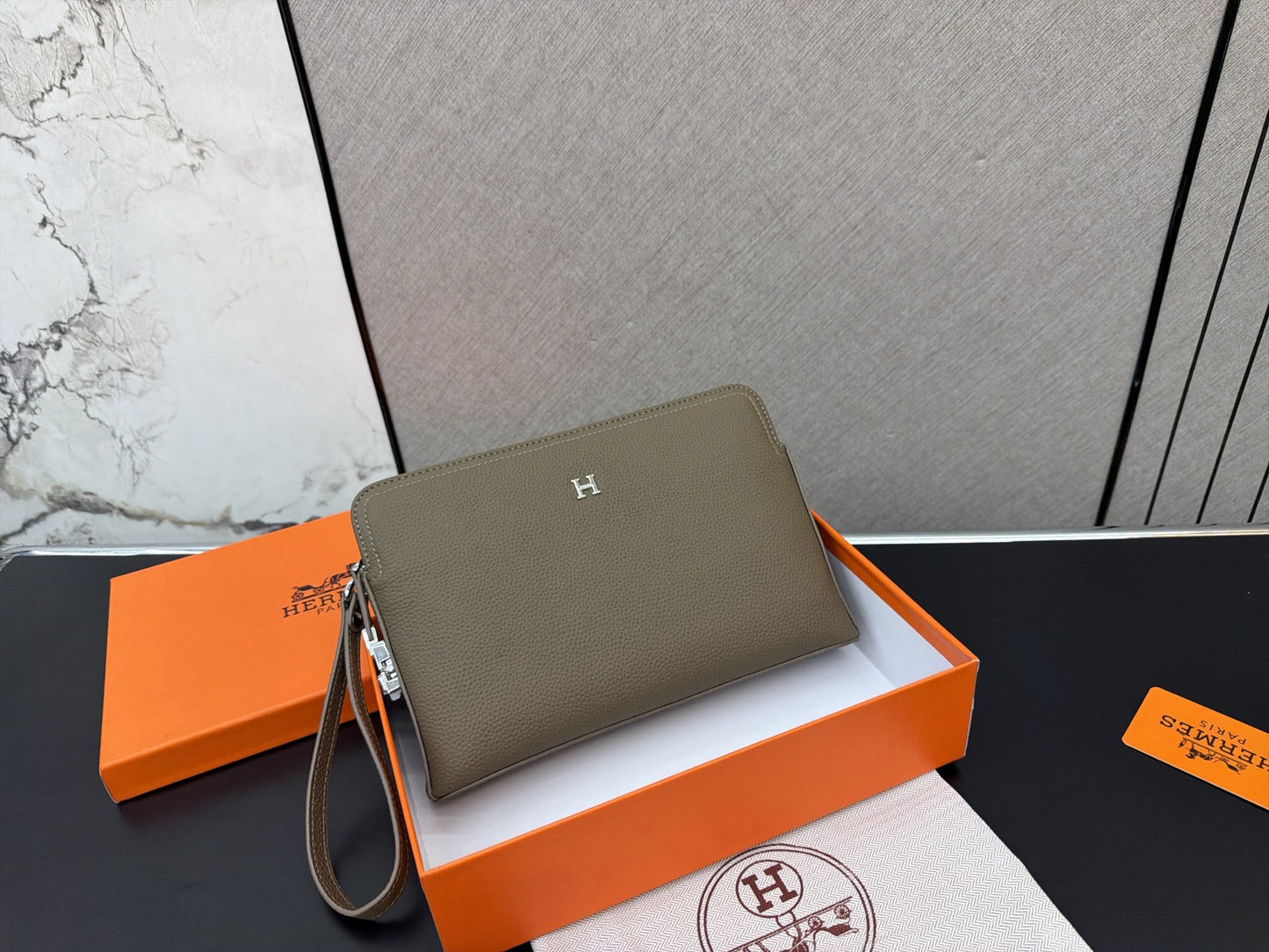 H brand lock pouch unisex  ( 4 colors )
