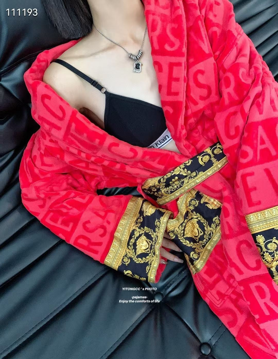 Bathrobe famous brand ( Pre order)