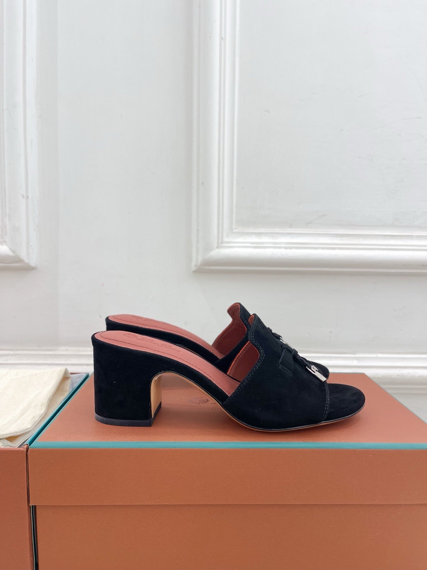 Loro Piana new edition