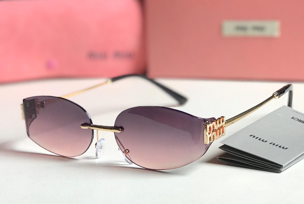 Famous brand sunglasses ( 3 shades )