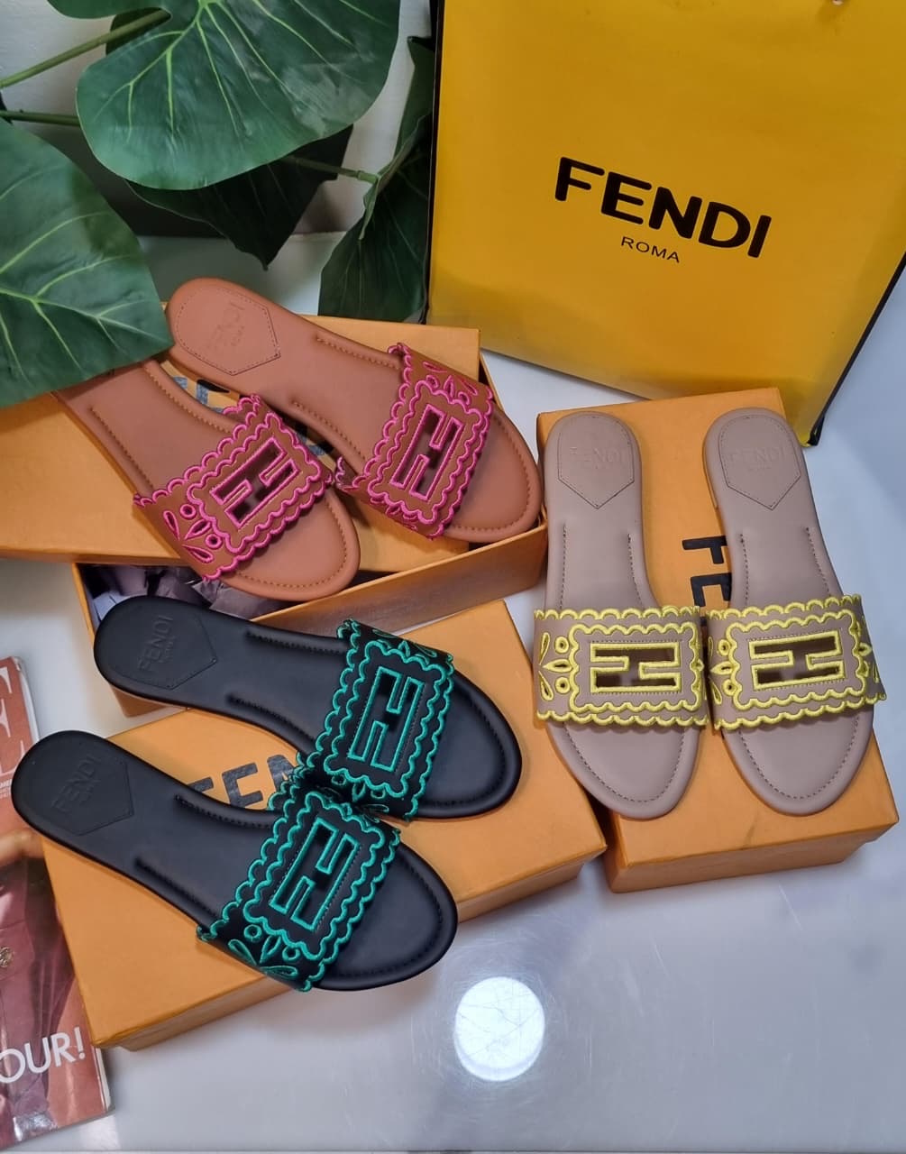 F slipper famous brand ( 3 colors )
