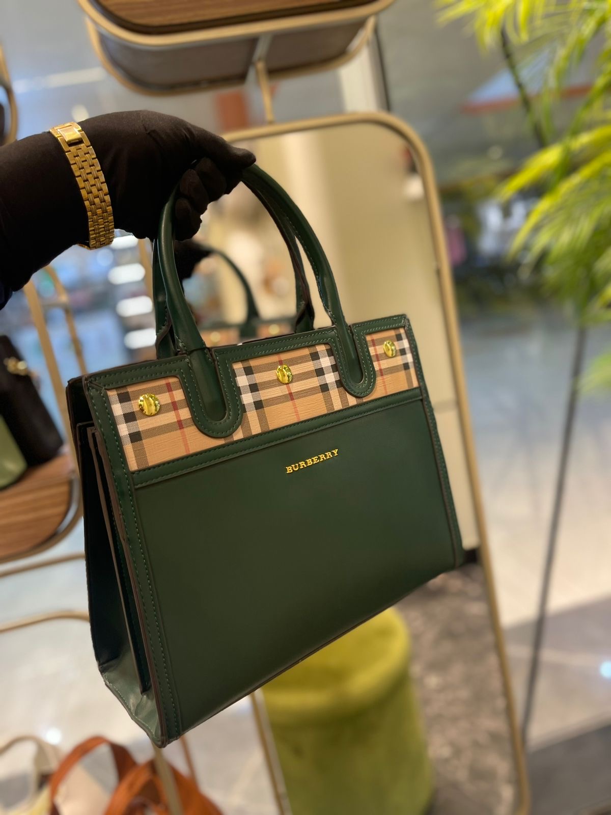 B famous brand bag ( 3 colors )