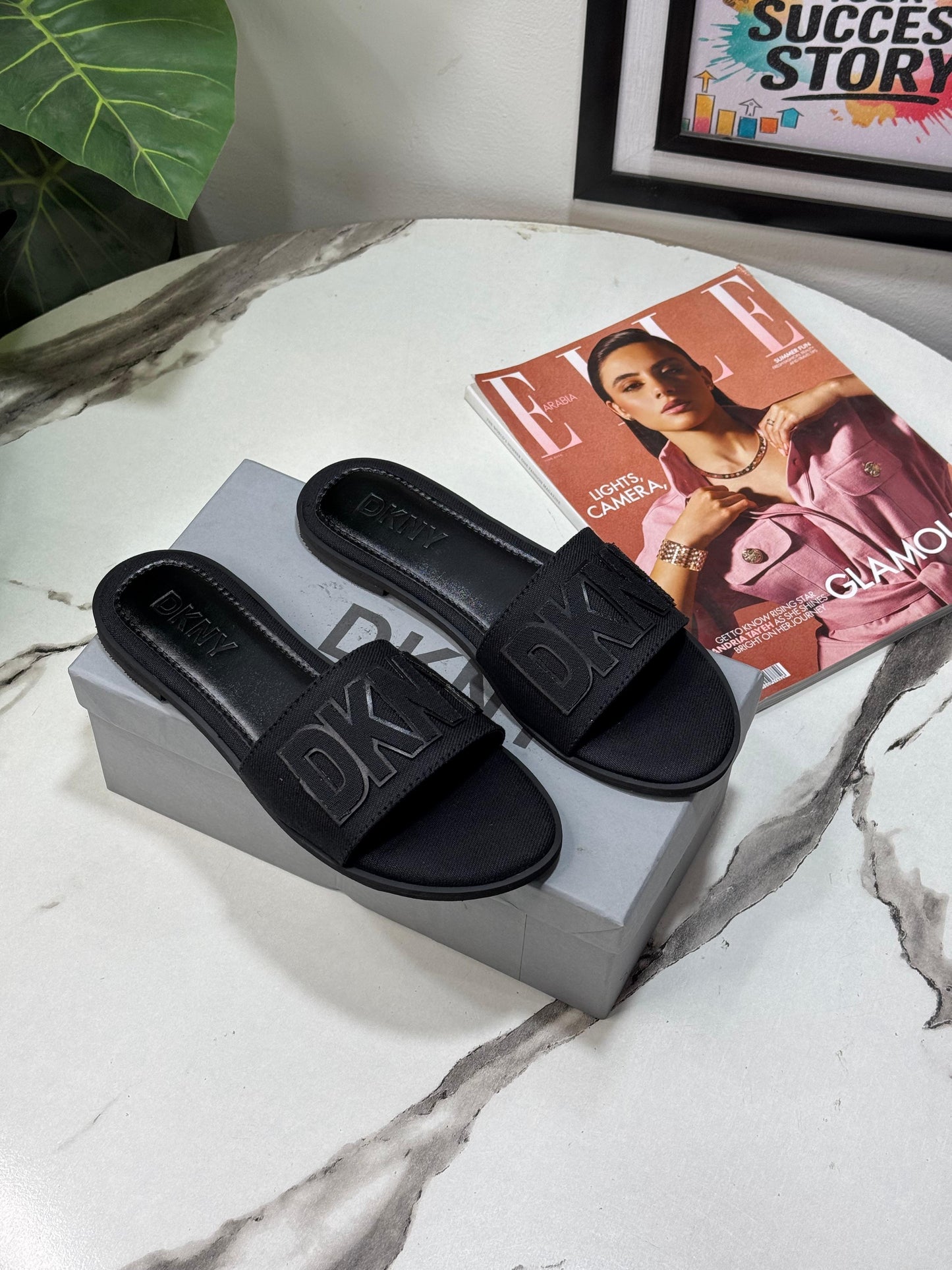 DKNY famous brand slipper ( 4 colors )
