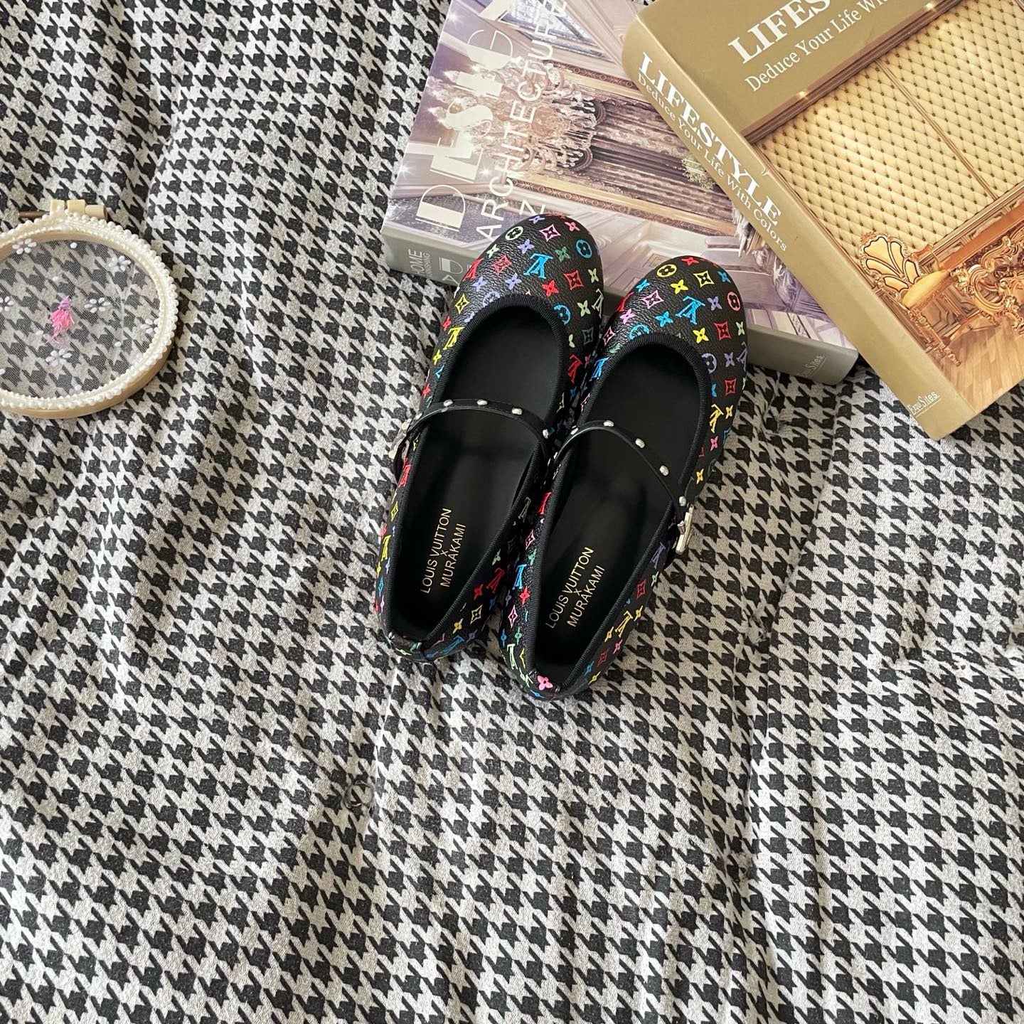 lLV shoes ( Pre order )