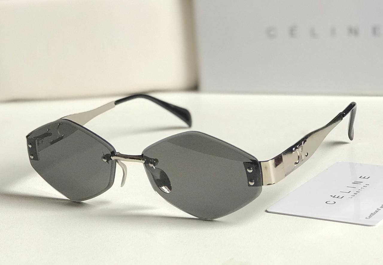 Famous brand sunglasses ( 3 colors )